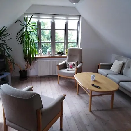 Skovbyvej 71 Bed & Breakfast